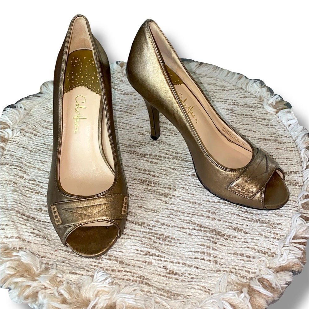 Cole Haan Nike Air RARE Women's Gold Peep Toe heels